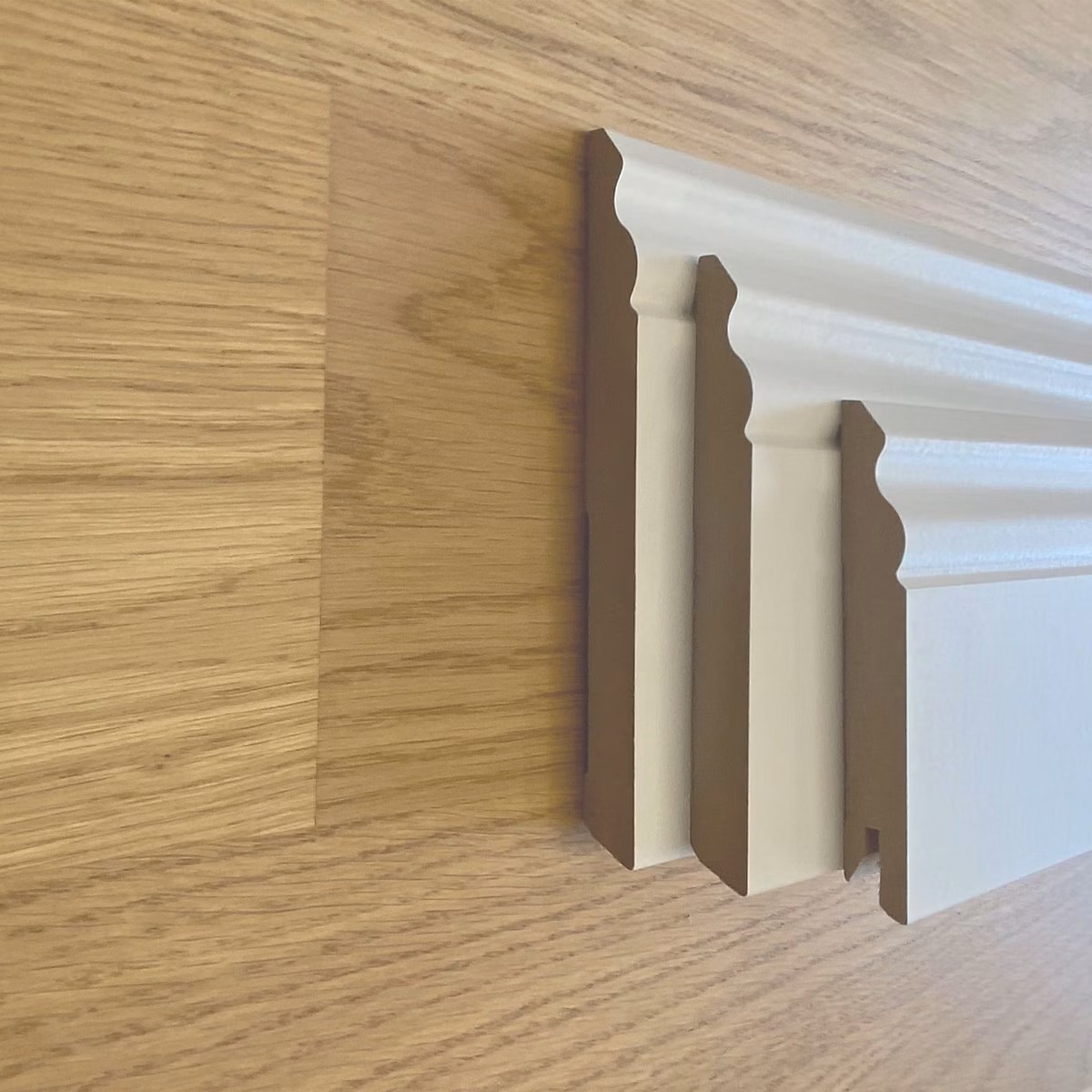 Matériaux bois – 96ml de PLINTHE DUCAL PLINTHE en FIBRE DE BOIS COMPACT 140X15 BLANC