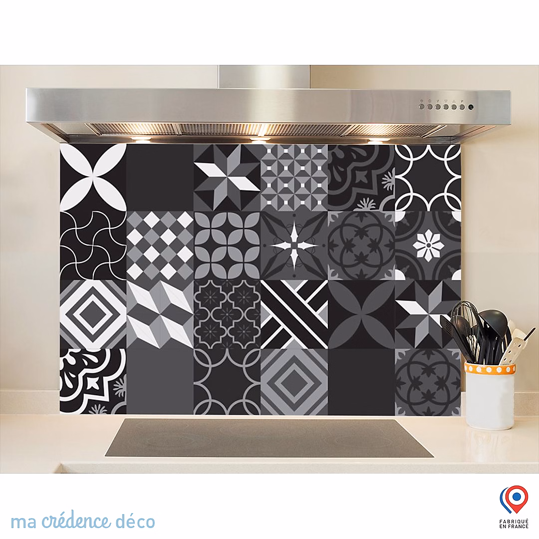 Crédence cuisine fond de hotte Carreaux ciment noir – Verre trempé | L 70 cm x H 60 cm | MaCrédenceDéco