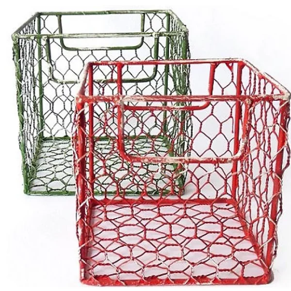 Décoration de Noël – 2 cubes en grillage 12x12 x h12cm plus 14x14 x h14cm rouge et vert Lot de 2