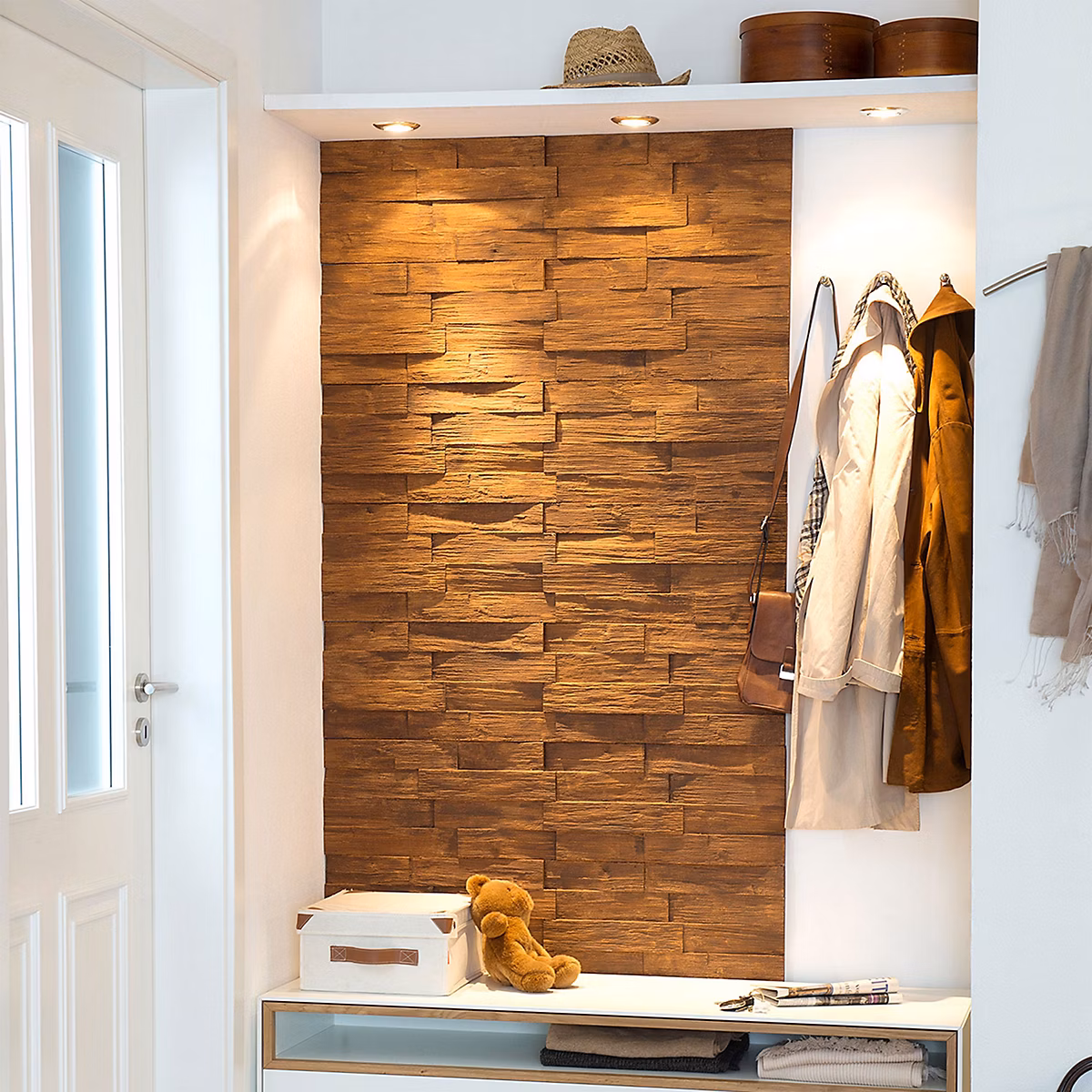 14 – 4 m² de bardage mural en EPS épais et compact, imitation bois, isolant, peignable et facile à installer