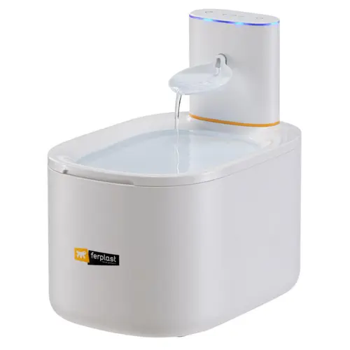Fontaine à eau pour chat et petit chien coloris blanc Ferplast Astra