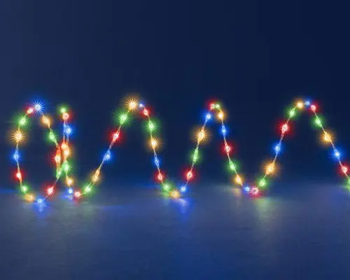 Guirlande lumineuse à 300 micro-LED multicolore intense sur câble argent - 4,8 m