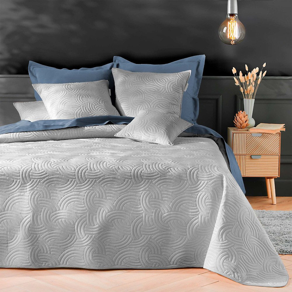 Couvre – lit 2 personnes matelassé 220x240 + 2 taies SOLANGE gris