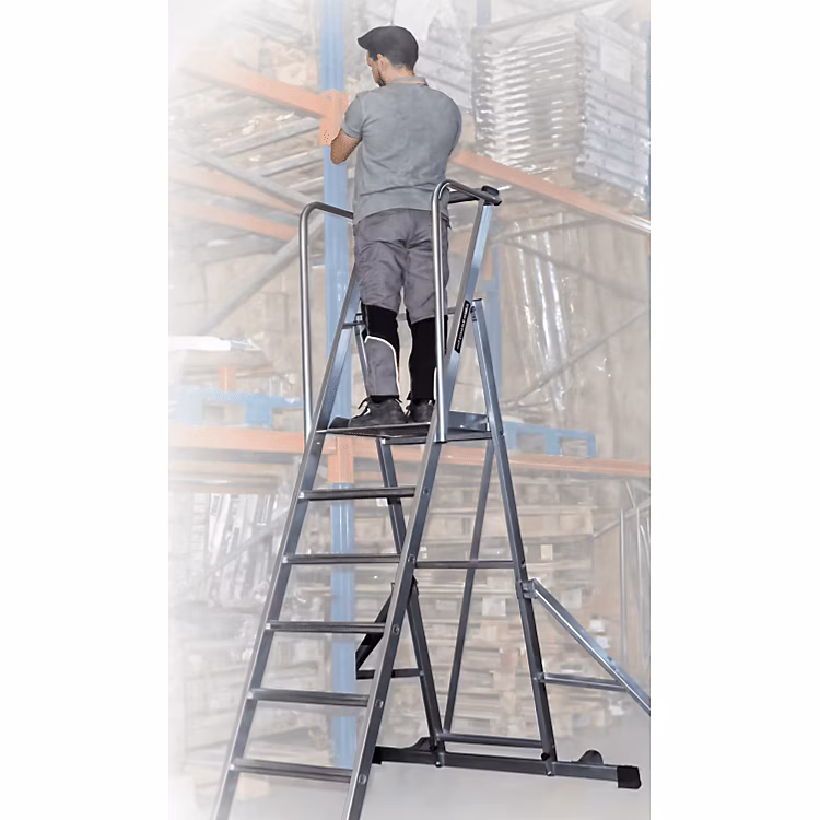 Échelle mobile avec plate | forme – pliable (3 degraus – 2.75 m)