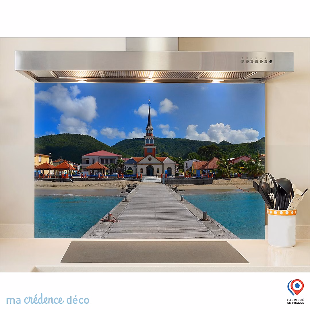 Crédence cuisine fond de hotte Martinique et église | Verre trempé – L 90 cm x H 50 cm – MaCrédenceDéco