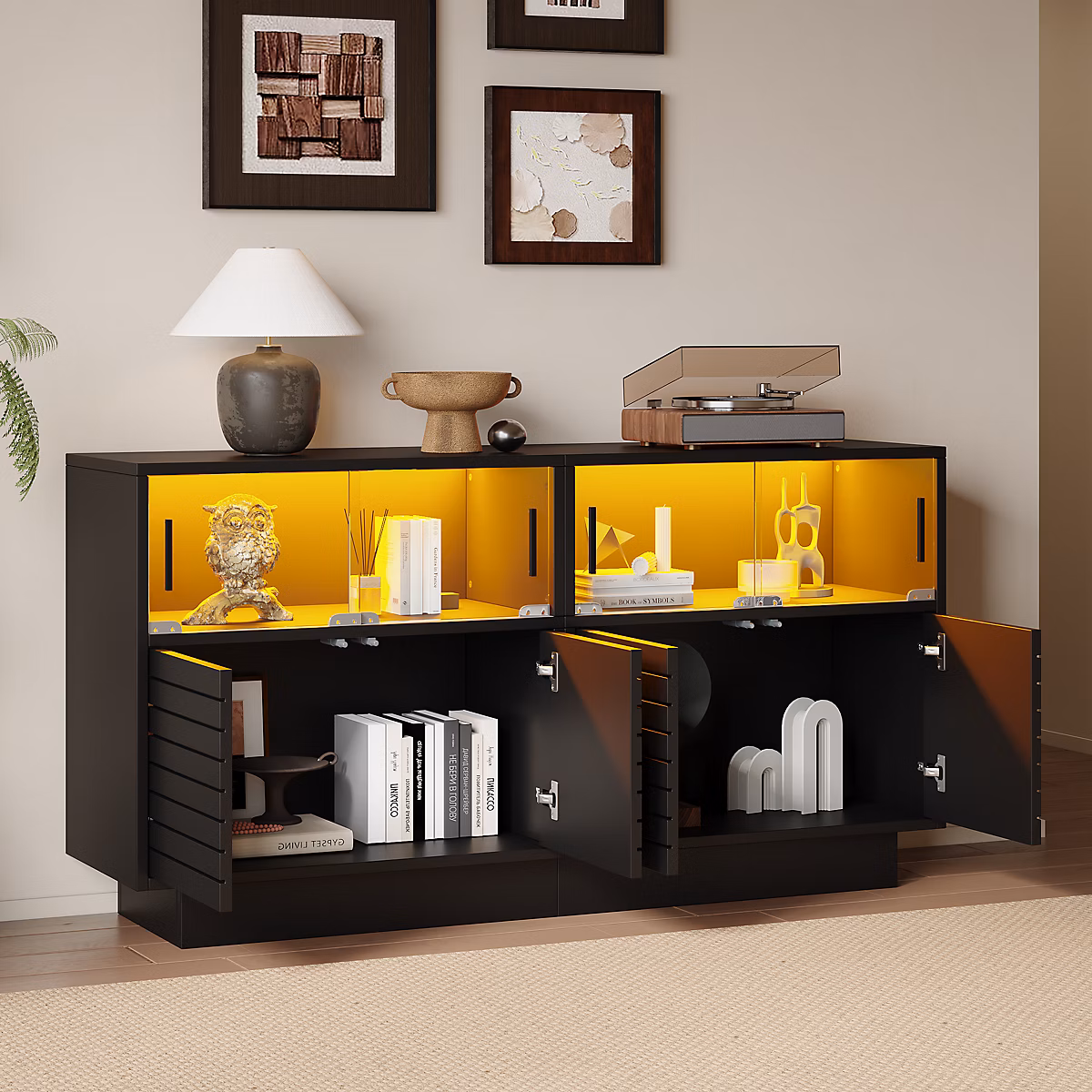 Buffet – avec LED Télécommandée et 4 Portes en Verre, Panneau de Particules et Verre Trempé, 130 × 35 × 68 cm, Noir
