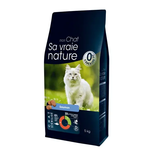 Croquettes sans céréales pour chat stérilisé au saumon Sa Vraie Nature - 5 kg